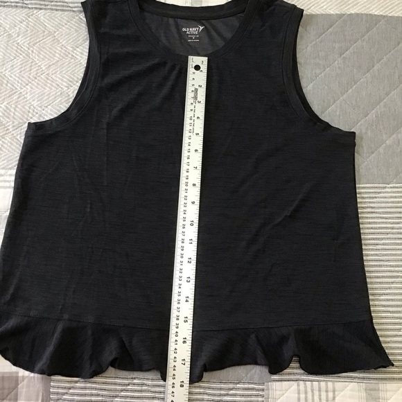 𝅺OLD Navy Active wear tank crop top camisole woven bottom sleeveless grey Small - Picture 8 of 10